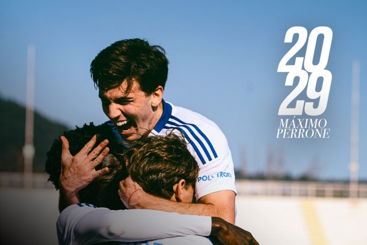 开云体育下载-转会费1500万欧+30%二转！官方：22岁曼城中场佩罗内正式加盟科莫